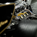 Blick in den Motor des Lotus Renault 97T