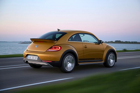 VW Beetle Erfahrungsbericht Bild vom Heck des VW Beetle Dune Bildquelle: Volkswagen AG